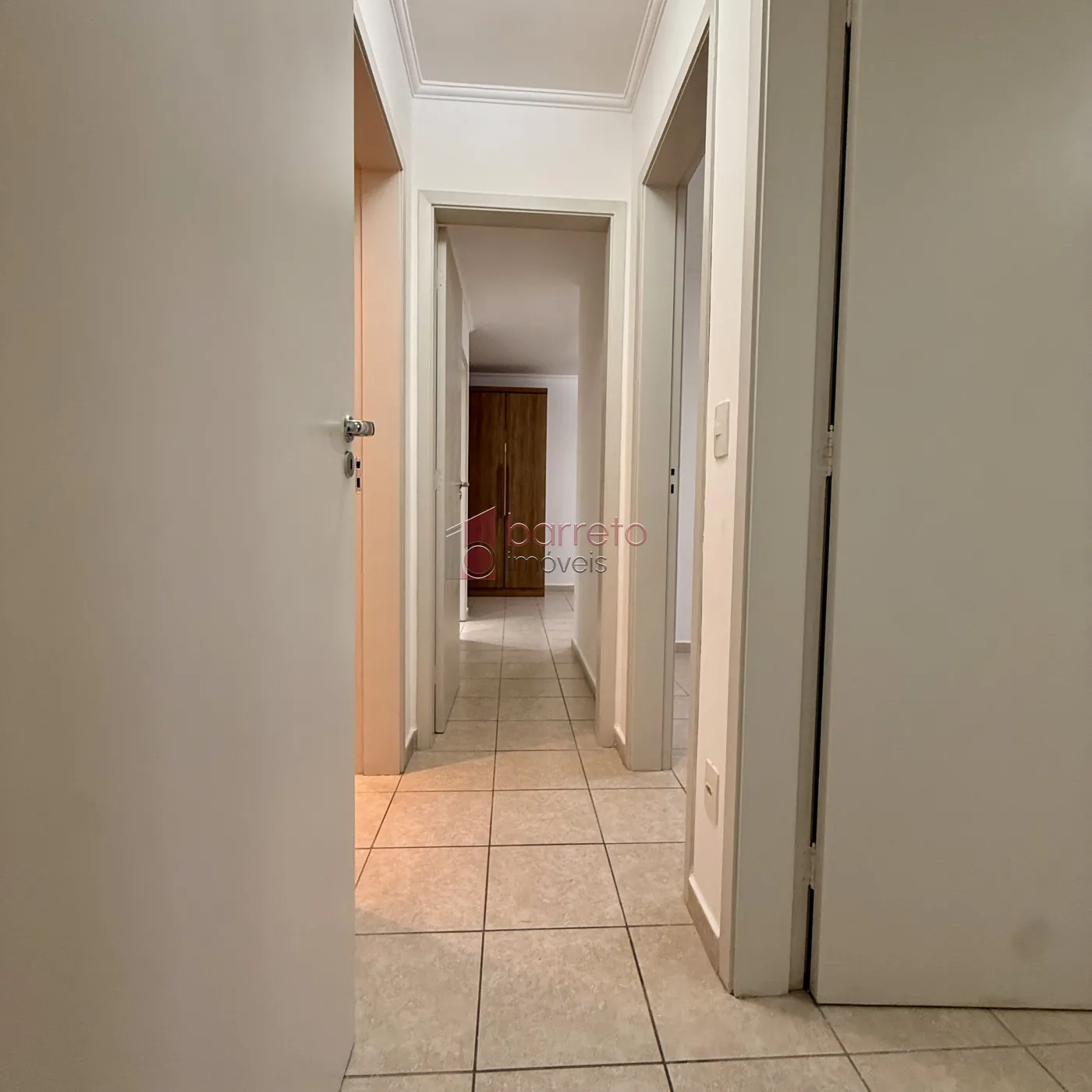 APARTAMENTO À VENDA NO CONDOMÍNIO RAVENNA – ENGORDADOURO – JUNDIAÍ/SP