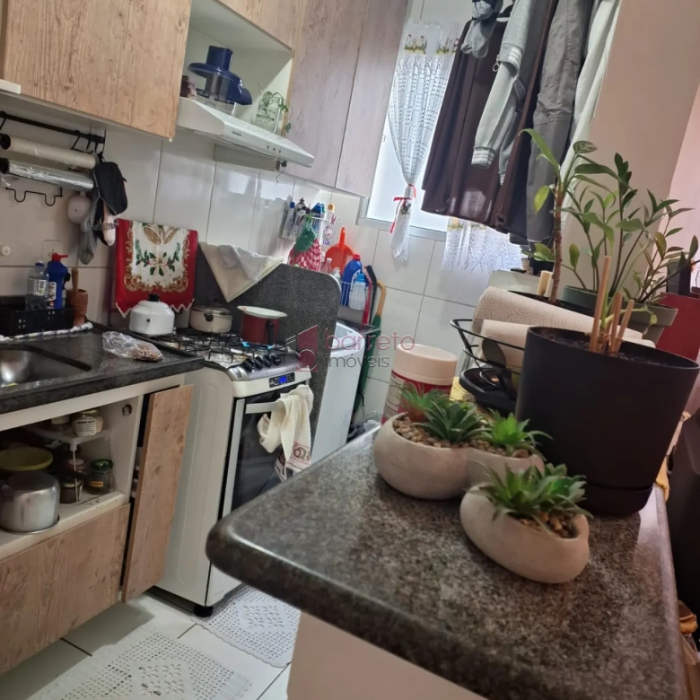 APARTAMENTO TÉRREO À VENDA NO CONDOMÍNIO RESERVA DO JAPI ALGODOEIRO EM JUNDIAÍ/SP