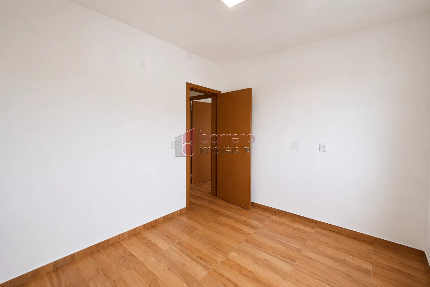 APARTAMENTO PARA LOCAÇÃO NO CONDOMÍNIO TORRES DE OZANAM – JUNDIAÍ/SP