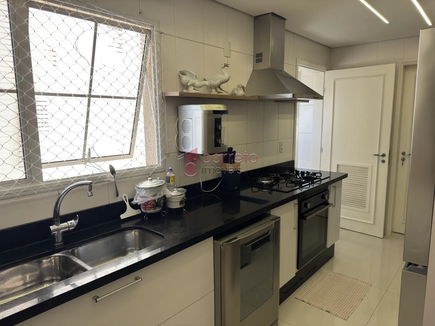 APARTAMENTO À VENDA NO CONDOMÍNIO CAMPOS ELÍSIOS EM JUNDIAÍ/SP