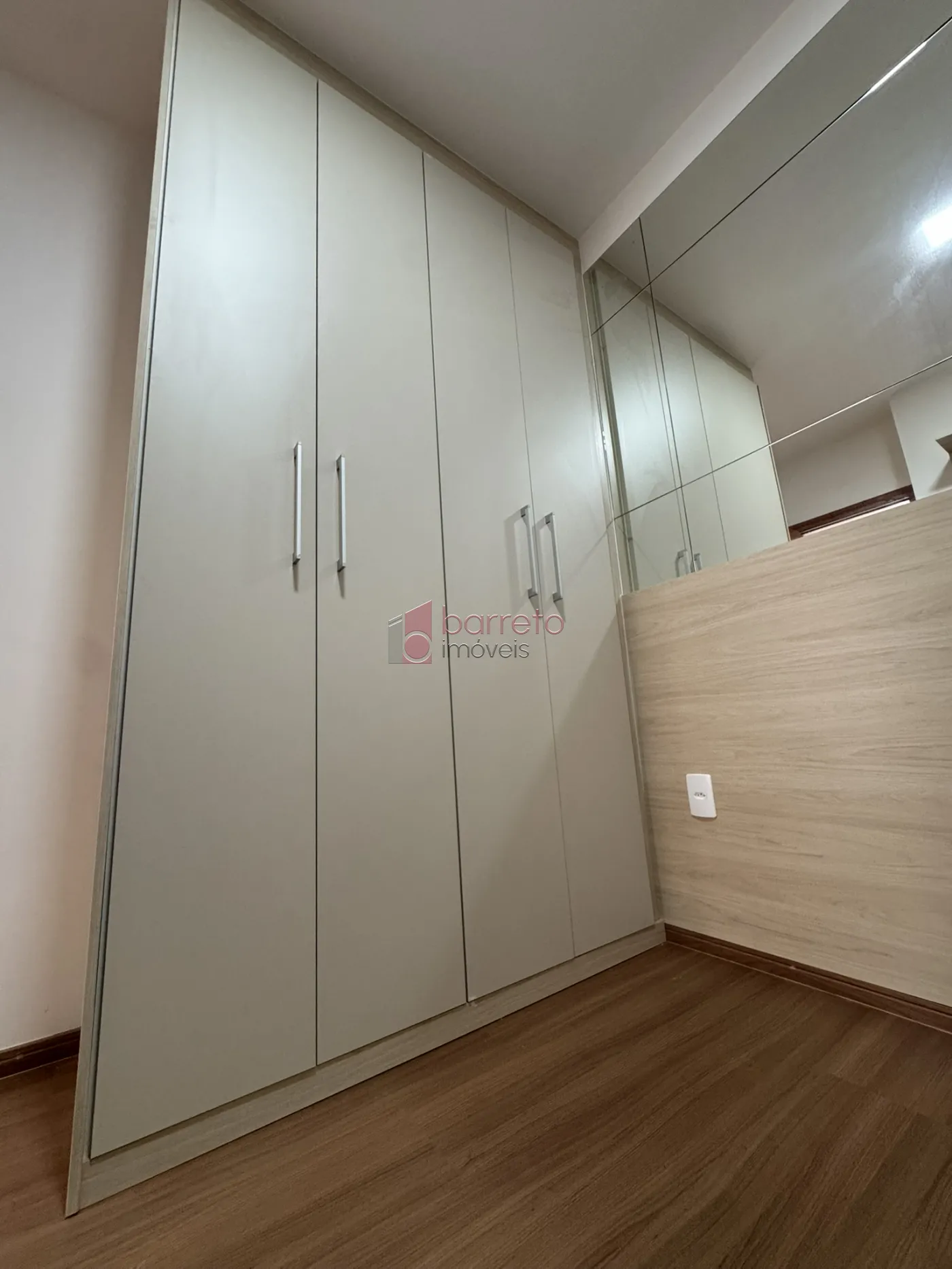 APARTAMENTO COM 02 QUARTOS À VENDA NO CONDOMÍNIO JARDIM DI FLORENÇA – MEDEIROS – JUNDIAÍ/SP
