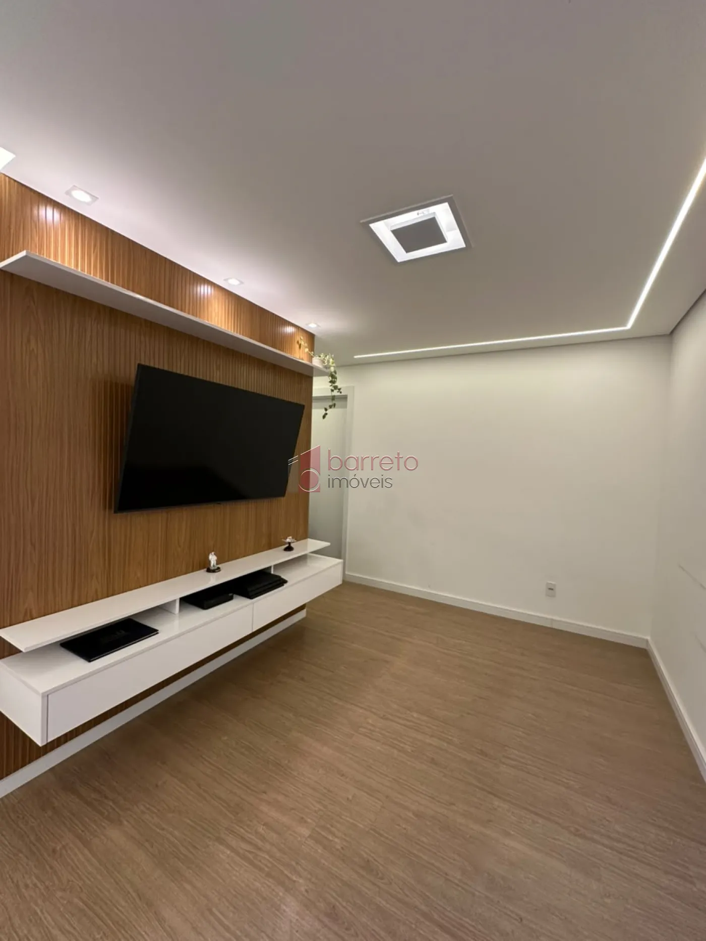 APARTAMENTO À VENDA NO CONDOMÍNIO DIFFERENZIATO EM JUNDIAÍ/SP