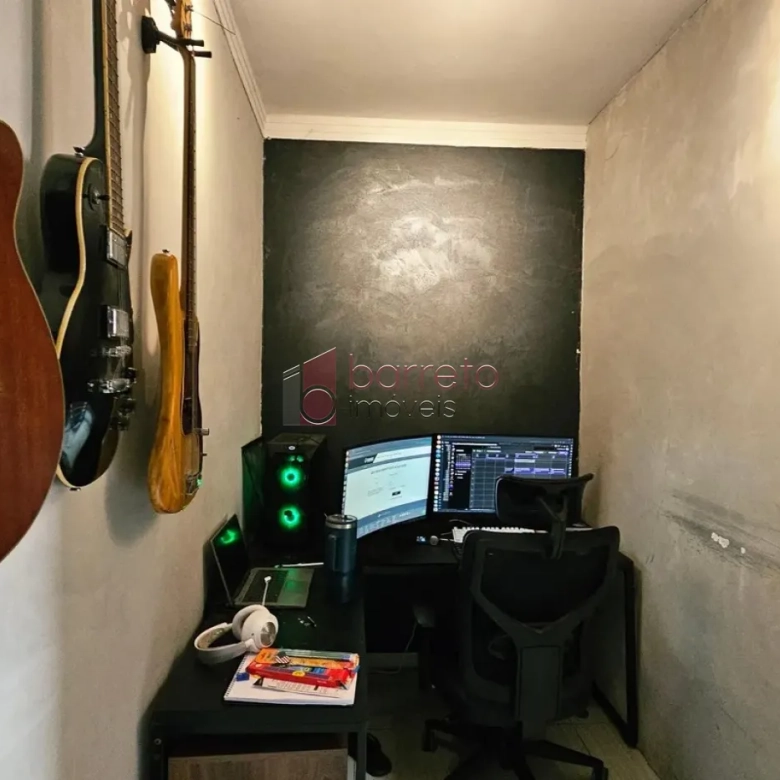 APARTAMENTO À VENDA NO CONDOMÍNIO VILLAGIO TULIPAS I EM JUNDIAÍ/SP
