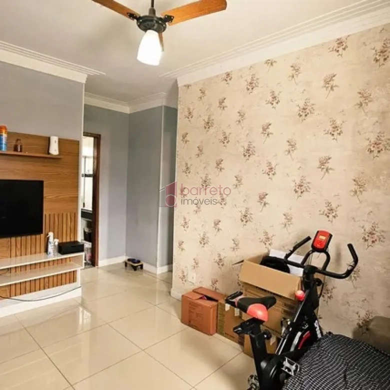 APARTAMENTO À VENDA NO CONDOMÍNIO VILLAGIO TULIPAS I EM JUNDIAÍ/SP