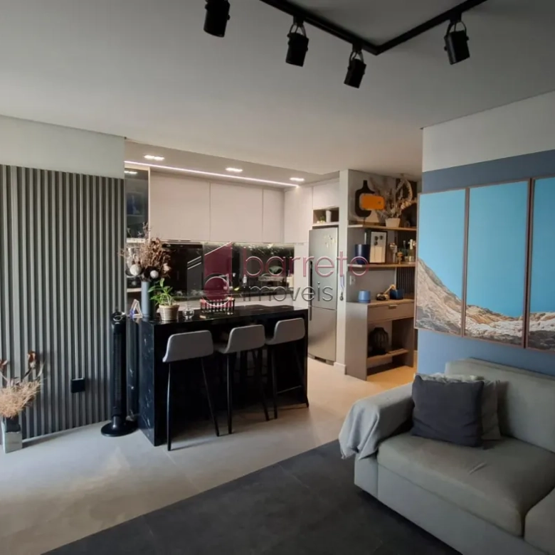 APARTAMENTO MOBILIADO À VENDA NO CONDOMÍNIO ALTOS DA SAMUEL – JUNDIAÍ/SP