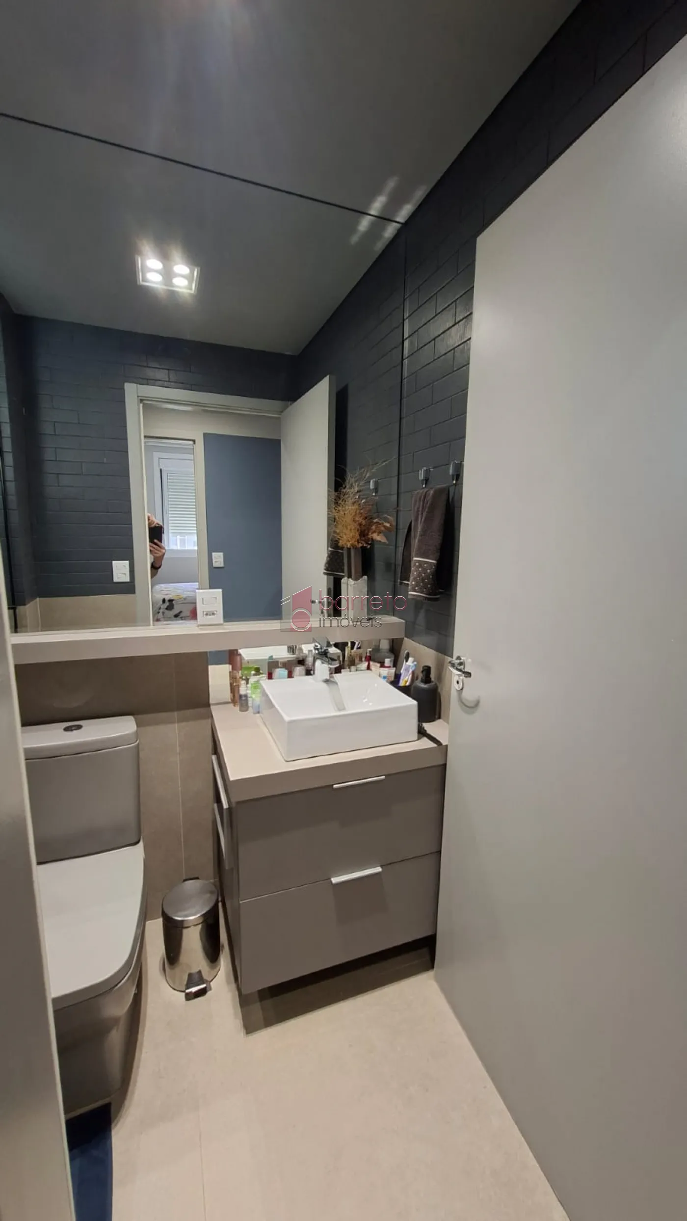 APARTAMENTO MOBILIADO À VENDA NO CONDOMÍNIO ALTOS DA SAMUEL – JUNDIAÍ/SP