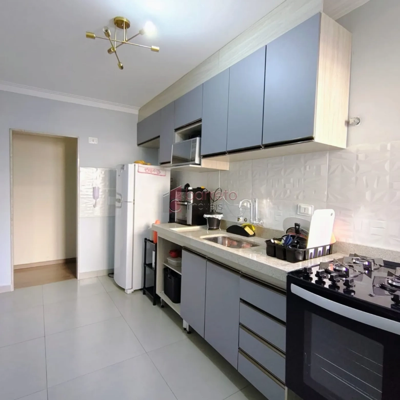 APARTAMENTO À VENDA NO CONDOMÍNIO PORTAL DO PACAEMBÚ EM JUNDIAÍ/SP