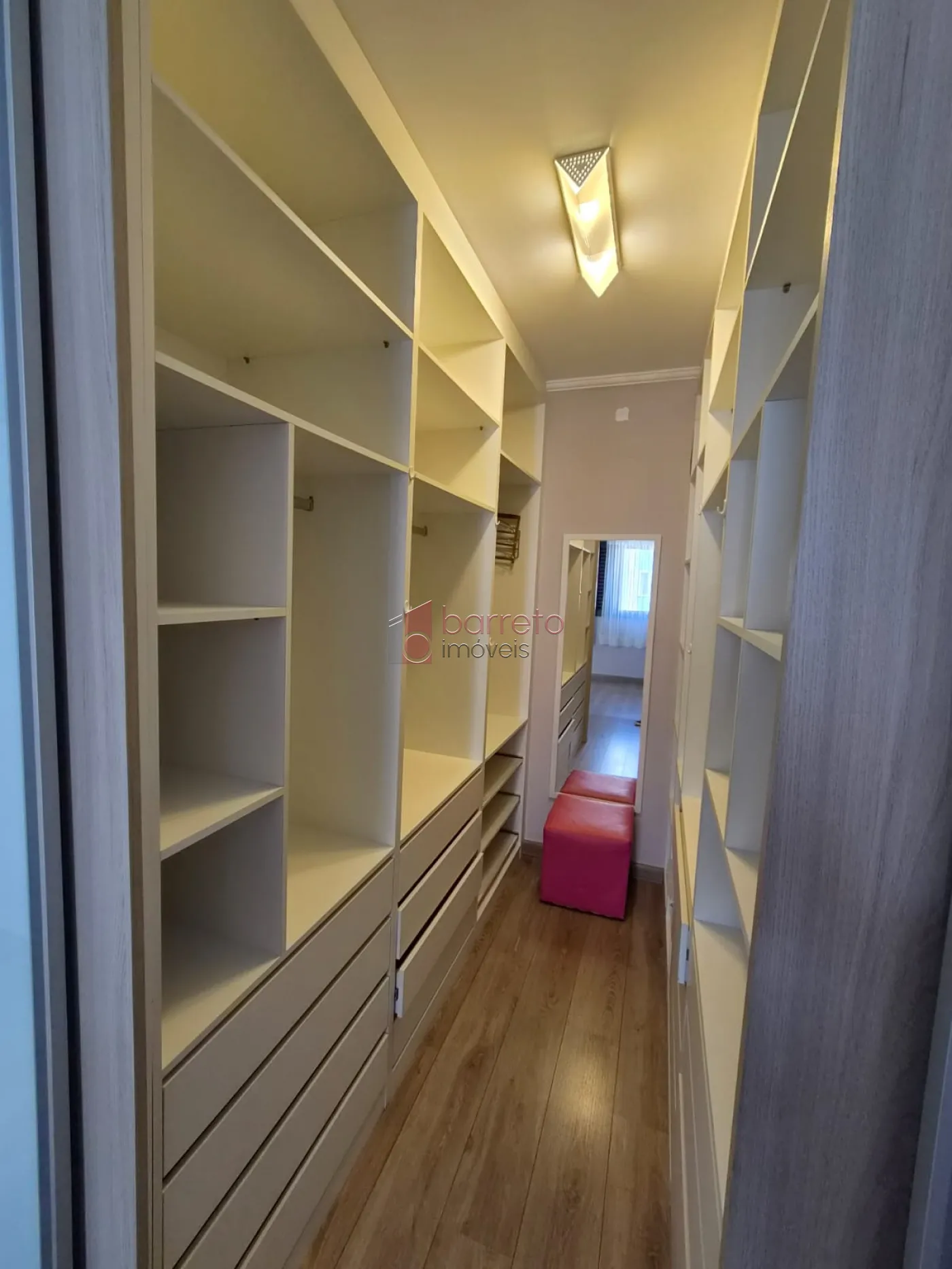 APARTAMENTO MOBILIADO PARA LOCAÇÃO NO CONDOMÍNIO MORADA DOS DEUSES – JUNDIAÍ/SP