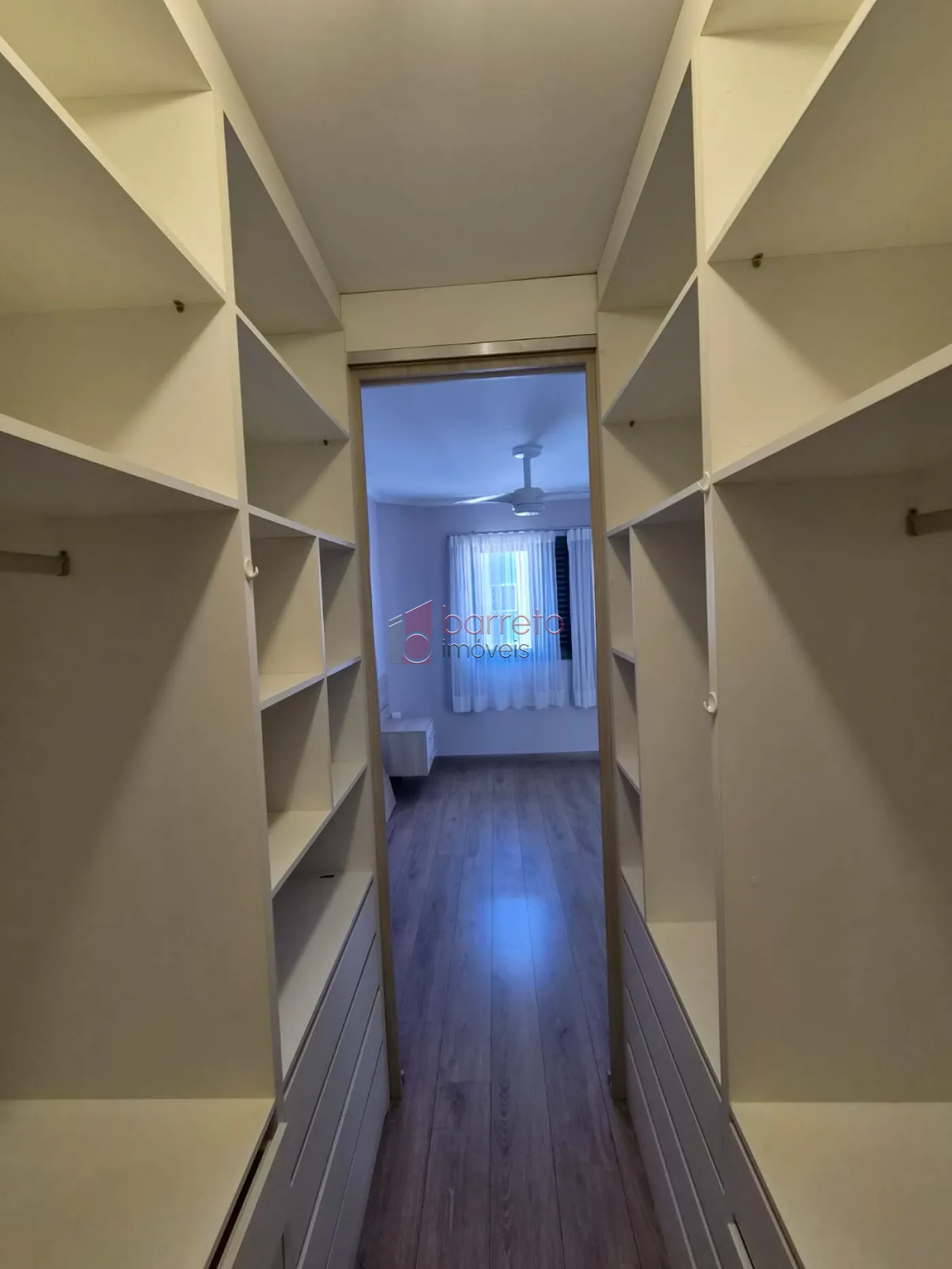 APARTAMENTO MOBILIADO PARA LOCAÇÃO NO CONDOMÍNIO MORADA DOS DEUSES – JUNDIAÍ/SP