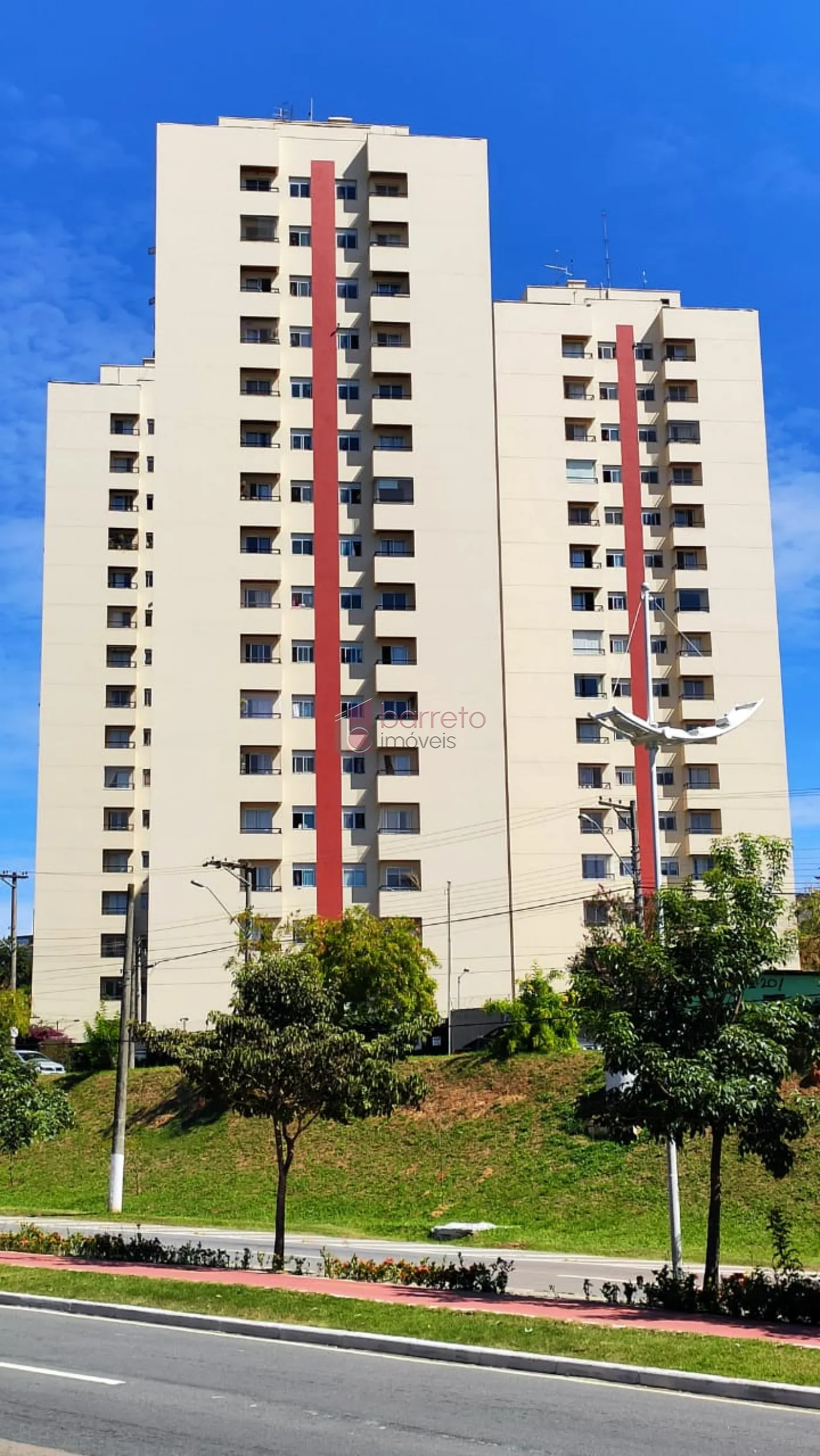 APARTAMENTO PARA LOCAÇÃO NO CONDOMÍNIO NOVE DE JULHO I E II – JARDIM PAULISTA – JUNDIAÍ/SP