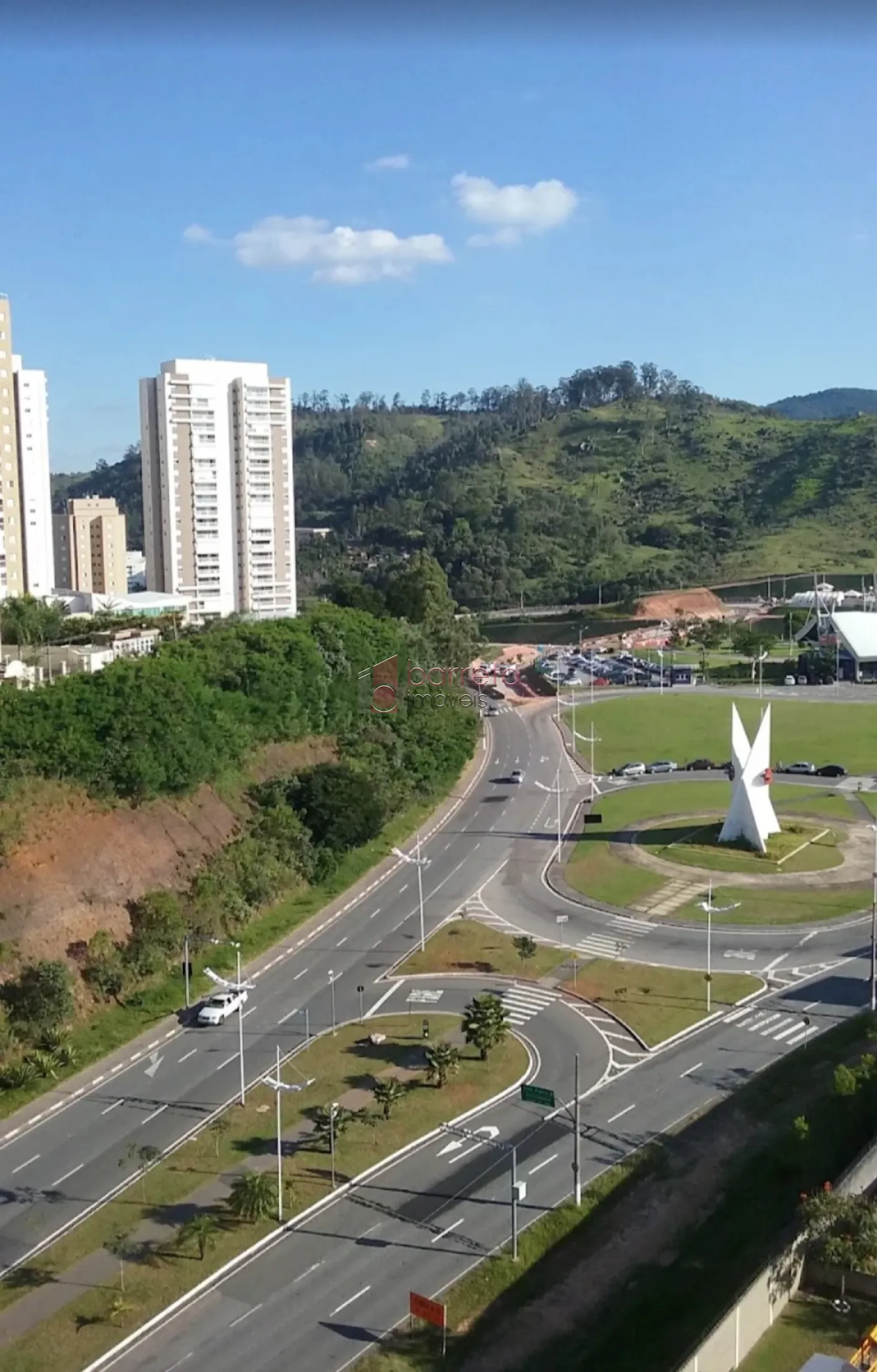 APARTAMENTO PARA LOCAÇÃO NO CONDOMÍNIO NOVE DE JULHO I E II – JARDIM PAULISTA – JUNDIAÍ/SP