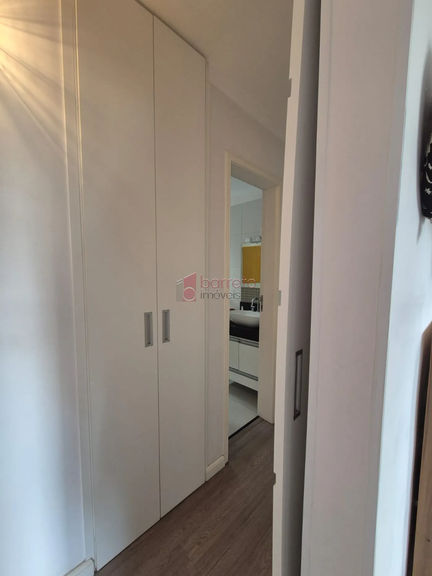 APARTAMENTO À VENDA NO EDIFÍCIO IPÊ – RUA PIRAPORA – JUNDIAÍ/SP