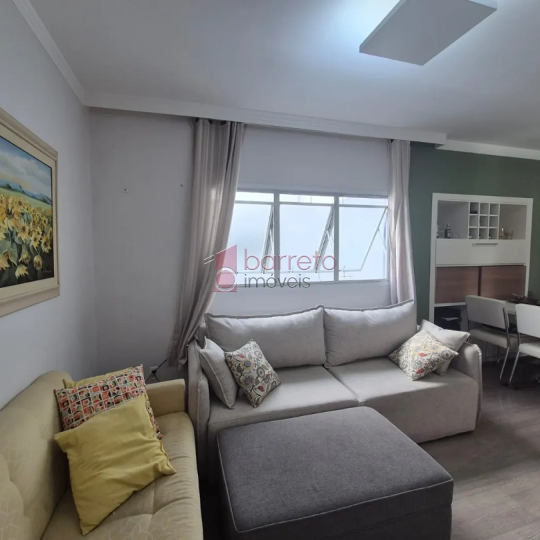 APARTAMENTO À VENDA NO EDIFÍCIO IPÊ – RUA PIRAPORA – JUNDIAÍ/SP
