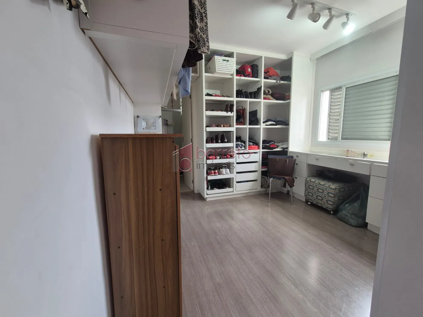 APARTAMENTO À VENDA NO EDIFÍCIO IPÊ – RUA PIRAPORA – JUNDIAÍ/SP
