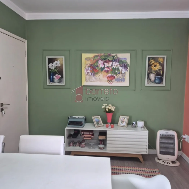 APARTAMENTO À VENDA NO EDIFÍCIO IPÊ – RUA PIRAPORA – JUNDIAÍ/SP
