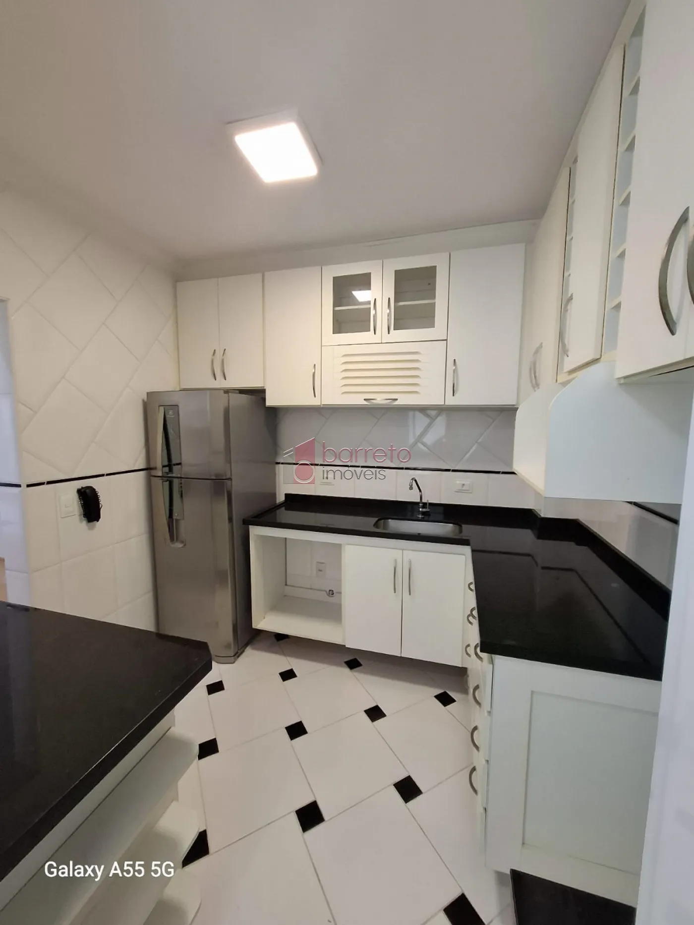 APARTAMENTO PARA LOCAÇÃO NO CONDOMÍNIO CHÁCARA DAS FLORES II – JUNDIAÍ/SP