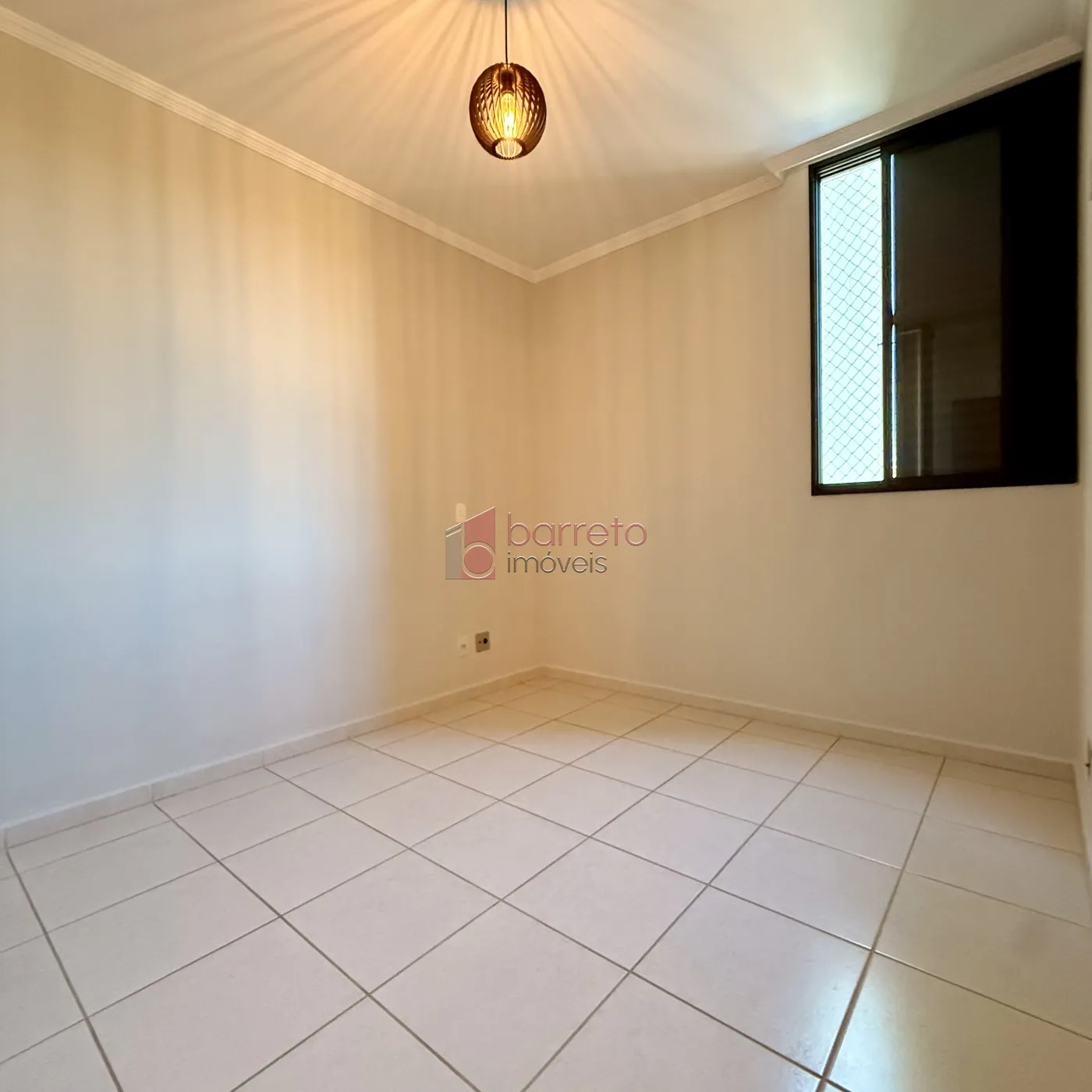 APARTAMENTO À VENDA NO CONDOMÍNIO CHÁCARA DAS FLORES II – JUNDIAÍ/SP