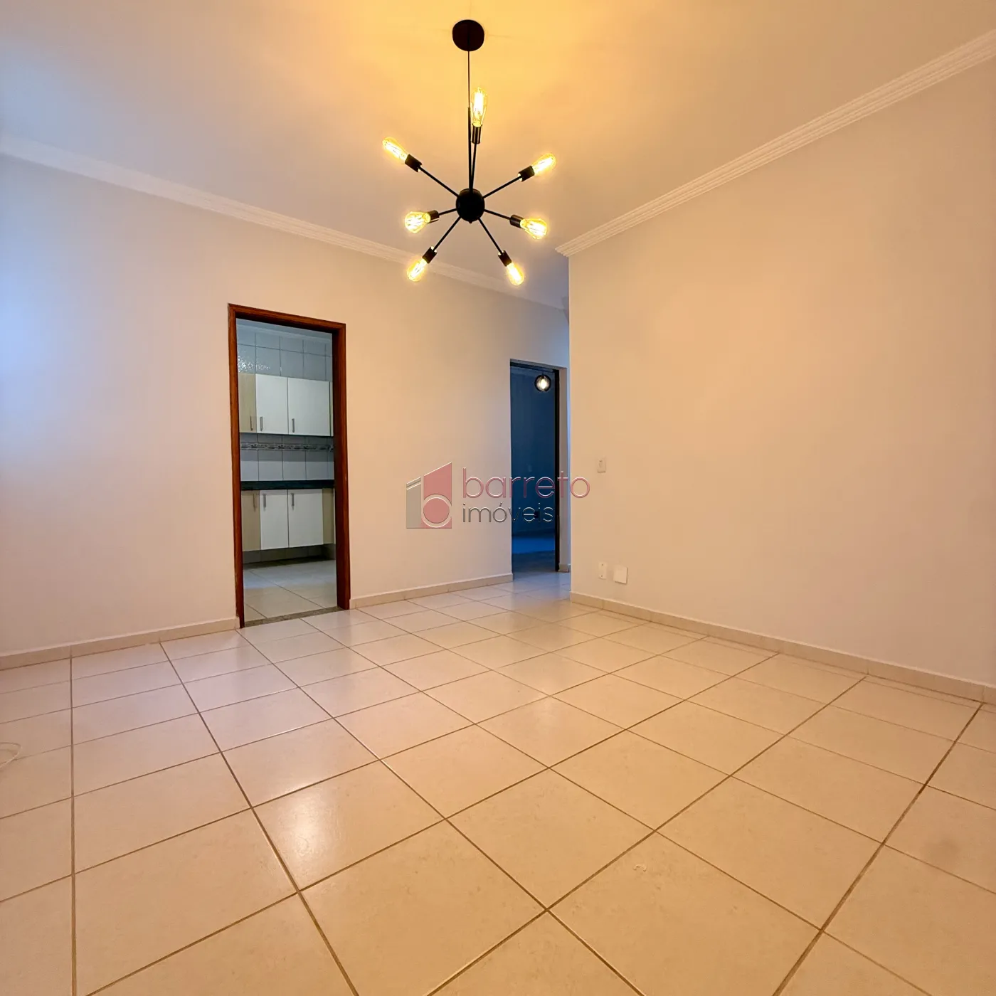 APARTAMENTO À VENDA NO CONDOMÍNIO CHÁCARA DAS FLORES II – JUNDIAÍ/SP