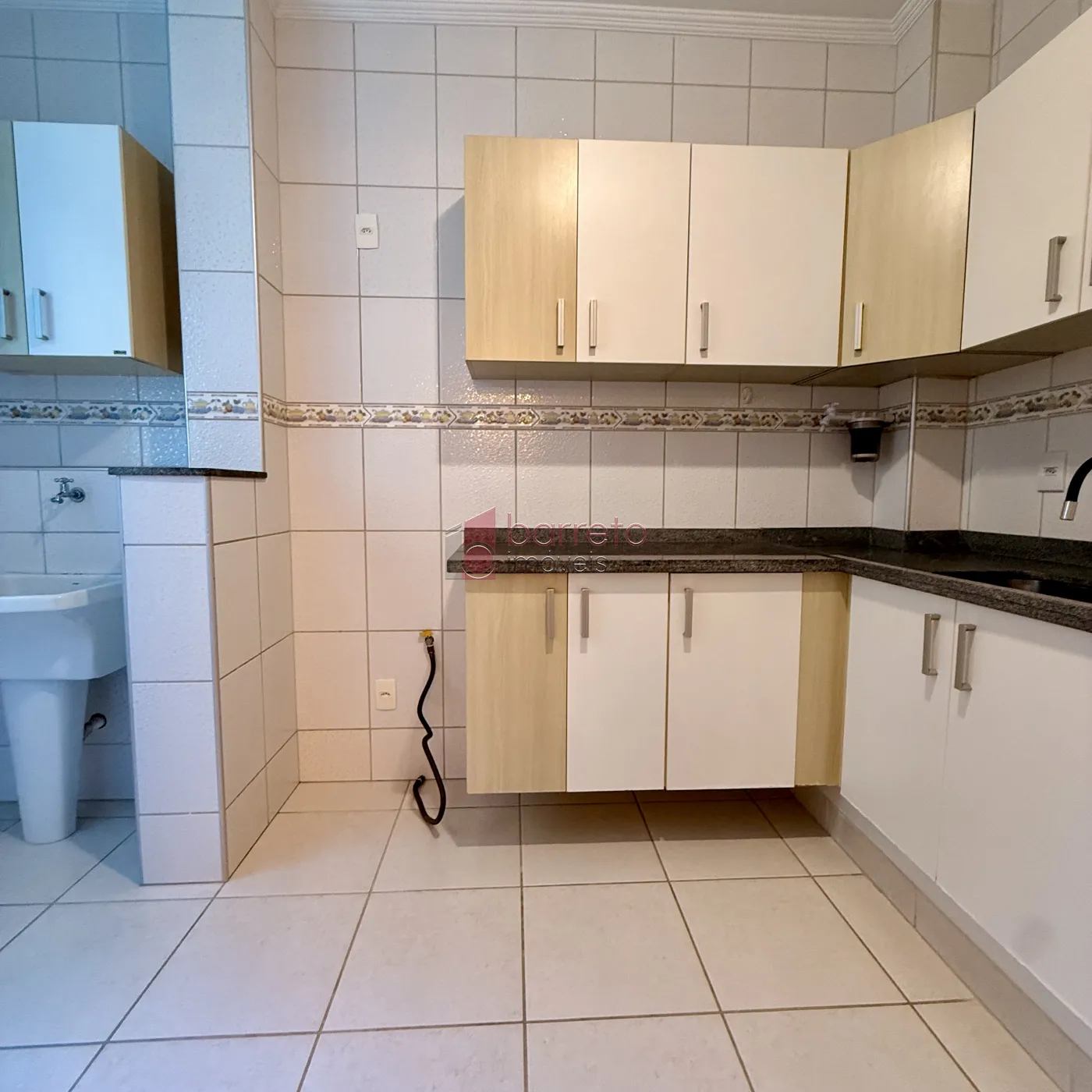 APARTAMENTO À VENDA NO CONDOMÍNIO CHÁCARA DAS FLORES II – JUNDIAÍ/SP