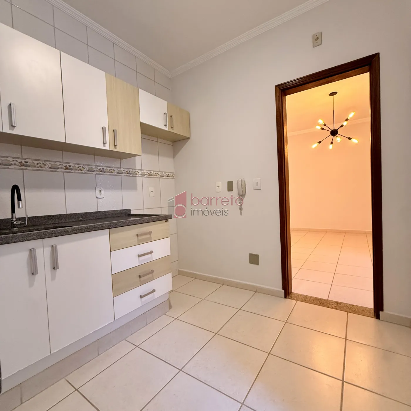 APARTAMENTO À VENDA NO CONDOMÍNIO CHÁCARA DAS FLORES II – JUNDIAÍ/SP