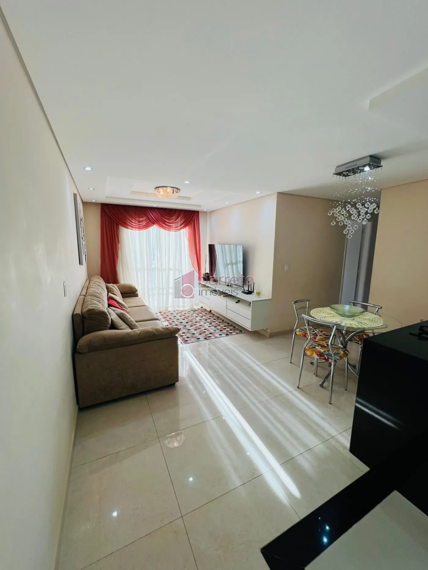 APARTAMENTO À VENDA NO CONDOMÍNIO JARDIM CONQUISTA EM JUNDIAÍ/SP