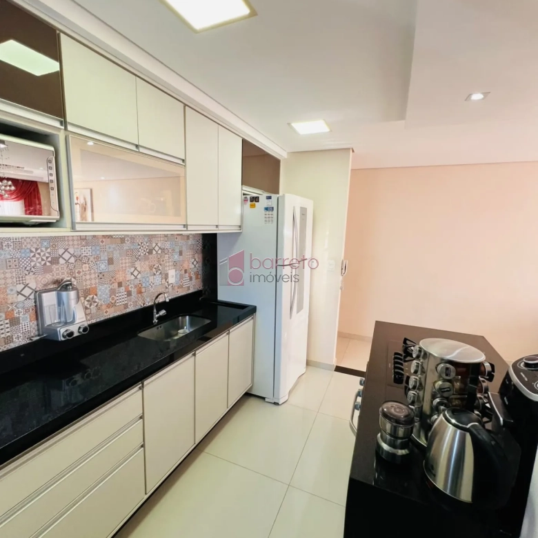 APARTAMENTO À VENDA NO CONDOMÍNIO JARDIM CONQUISTA EM JUNDIAÍ/SP