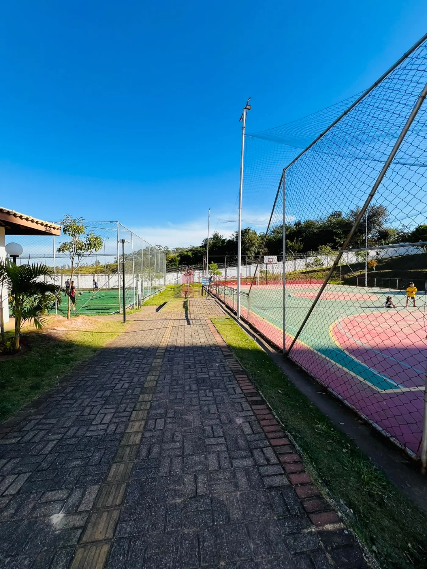APARTAMENTO À VENDA NO CONDOMÍNIO JARDIM CONQUISTA EM JUNDIAÍ/SP