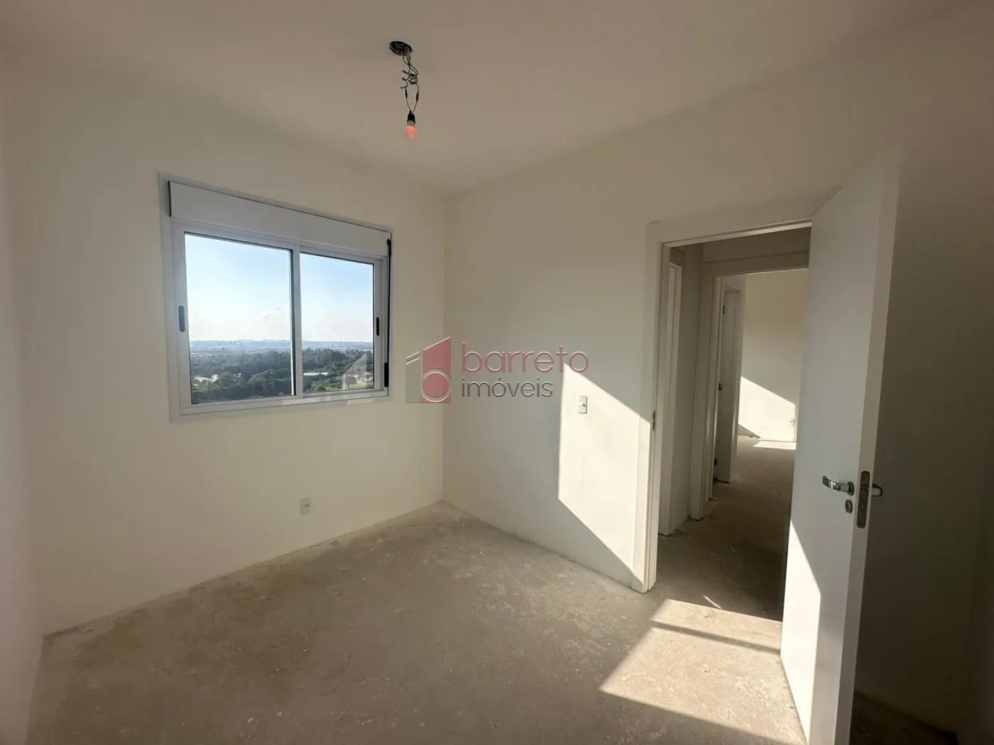 APARTAMENTO COM 02 DORMITÓRIOS À VENDA NO CONDOMÍNIO LA SIERRA JUNDIAÍ – MEDEIROS – JUNDIAÍ/SP