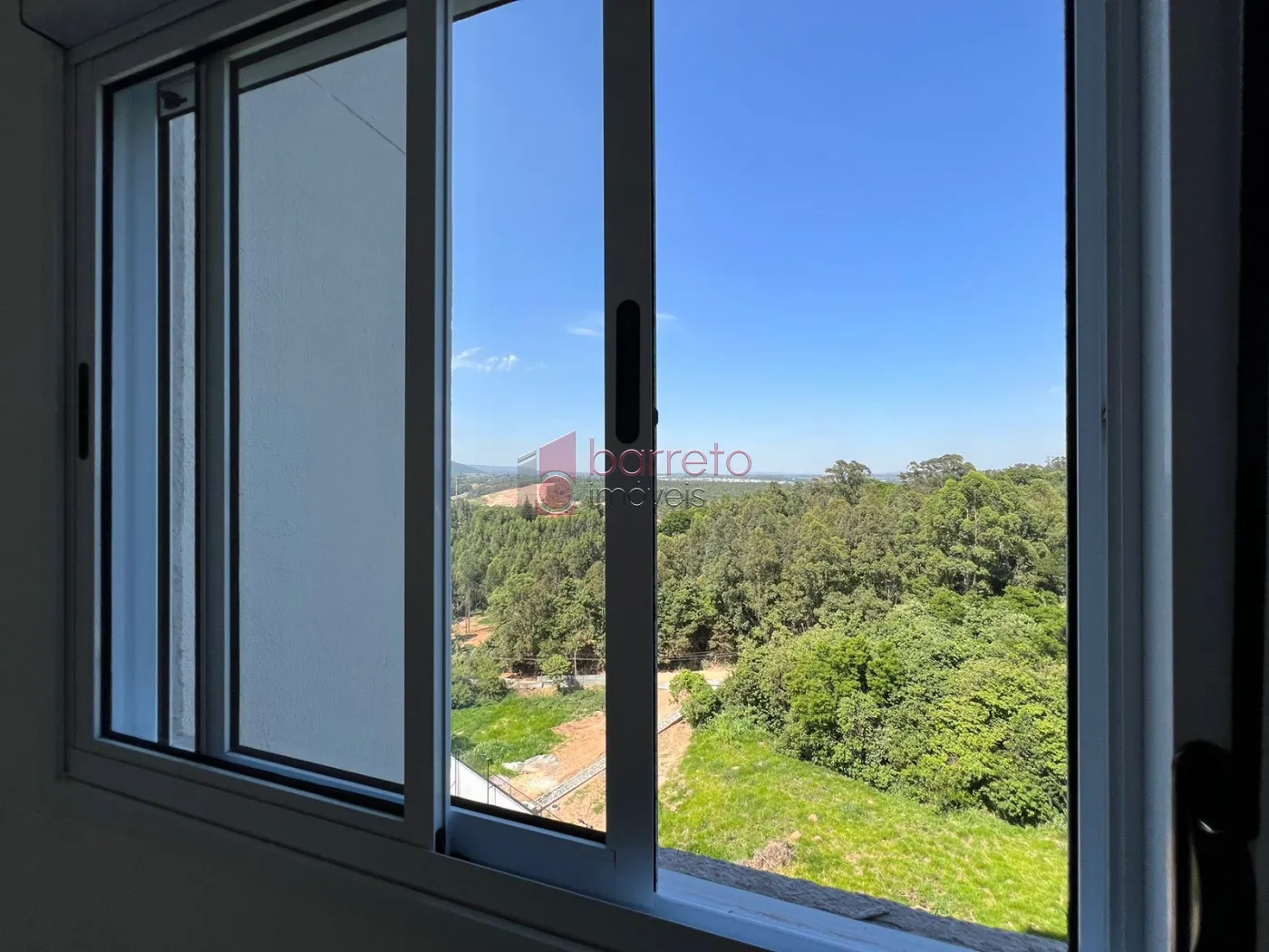 APARTAMENTO À VENDA NO CONDOMÍNIO LA SIERRA – JUNDIAÍ/SP