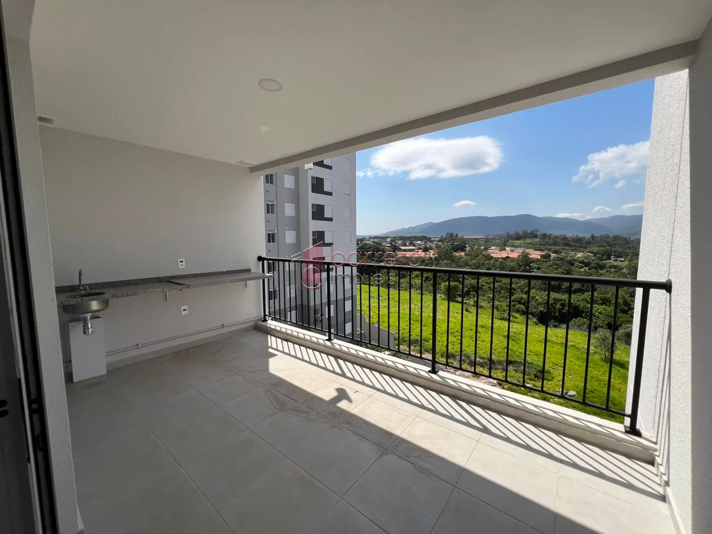 APARTAMENTO À VENDA NO CONDOMÍNIO LA SIERRA – JUNDIAÍ/SP
