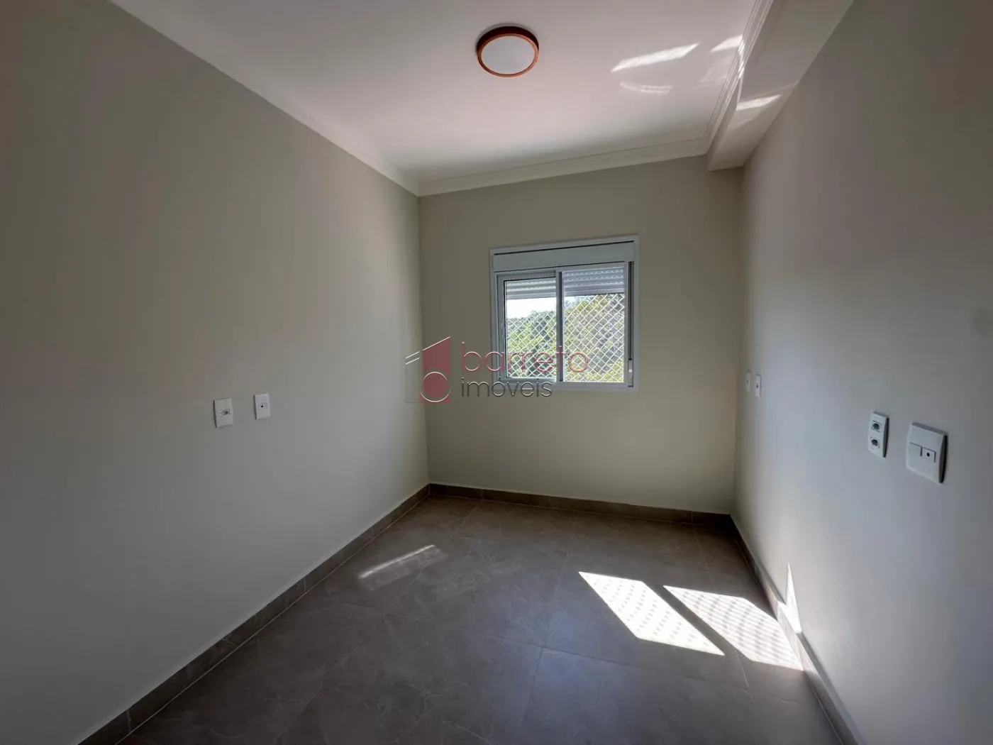 APARTAMENTO À VENDA NO CONDOMÍNIO YES IDEAL LIVING – MEDEIROS – JUNDIAÍ/SP