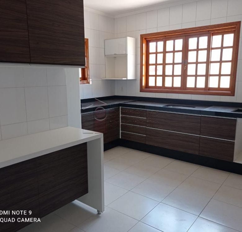 CASA À VENDA – CONDOMÍNIO CASONI – PARQUE DA REPRESA – JUNDIAÍ/SP