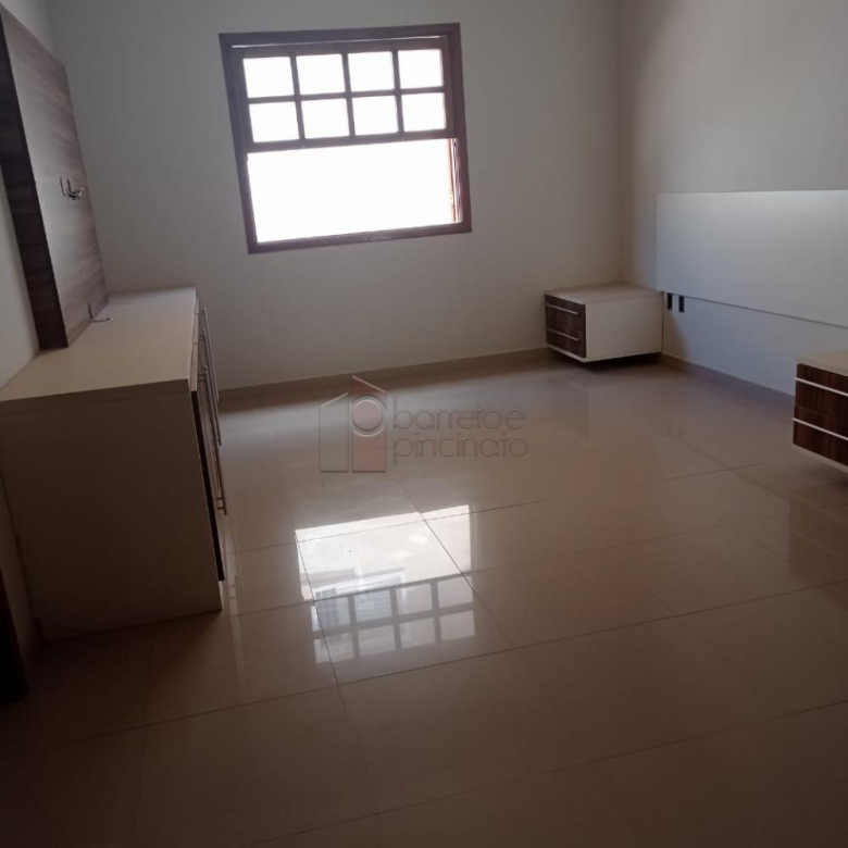 CASA À VENDA – CONDOMÍNIO CASONI – PARQUE DA REPRESA – JUNDIAÍ/SP