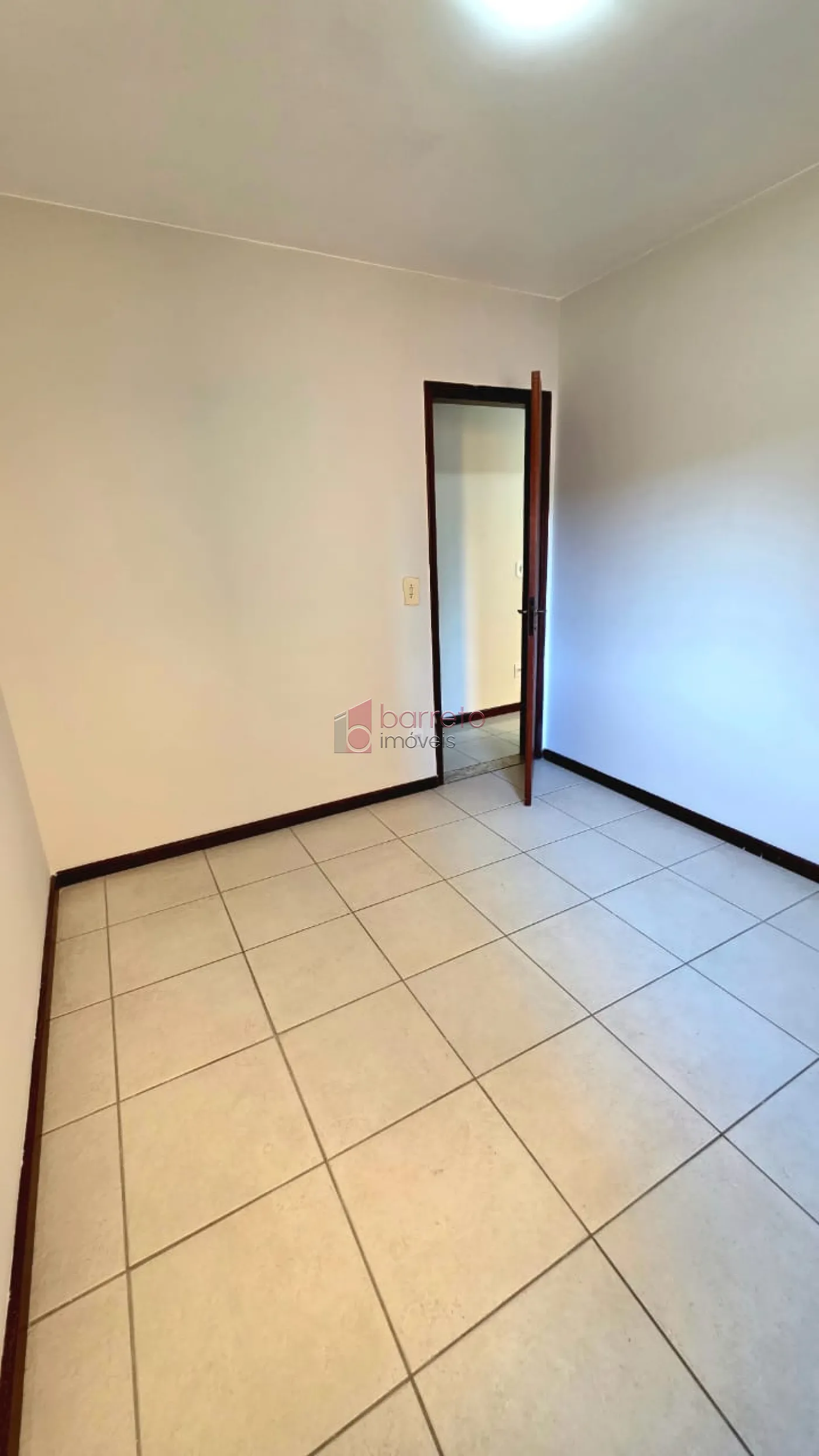 APARTAMENTO À VENDA NO RESIDENCIAL SIENA NO BAIRRO PARQUE DA REPRESA EM JUNDIAÍ/SP