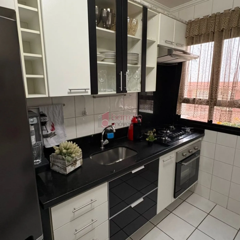 APARTAMENTO À VENDA NO CONDOMÍNIO CHÁCARA PRIMAVERA – ELOY CHAVES – JUNDIAÍ/SP