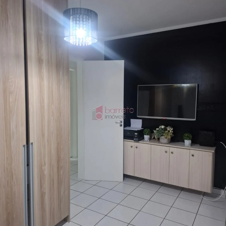 APARTAMENTO À VENDA NO CONDOMÍNIO CHÁCARA PRIMAVERA – ELOY CHAVES – JUNDIAÍ/SP