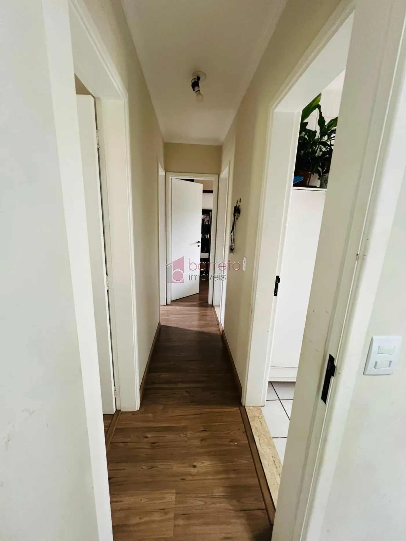 APARTAMENTO À VENDA NO CONDOMÍNIO CHÁCARA PRIMAVERA EM JUNDIAÍ/SP