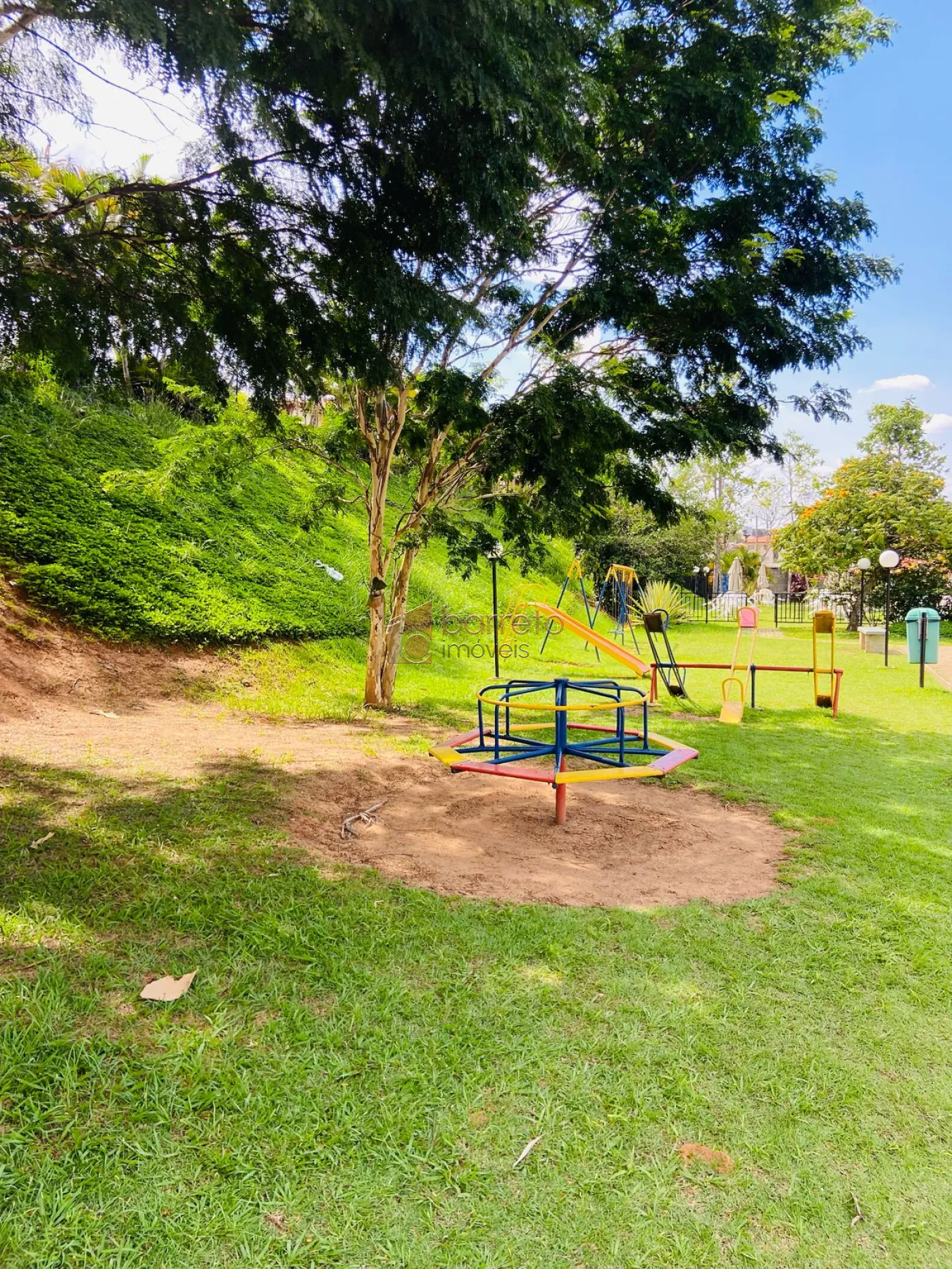 APARTAMENTO À VENDA NO CONDOMÍNIO CHÁCARA PRIMAVERA EM JUNDIAÍ/SP
