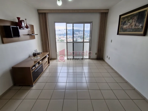 APARTAMENTO SEMI MOBILIADO NO EDIFÍCIO LIBERDADE – JUNDIAI/SP