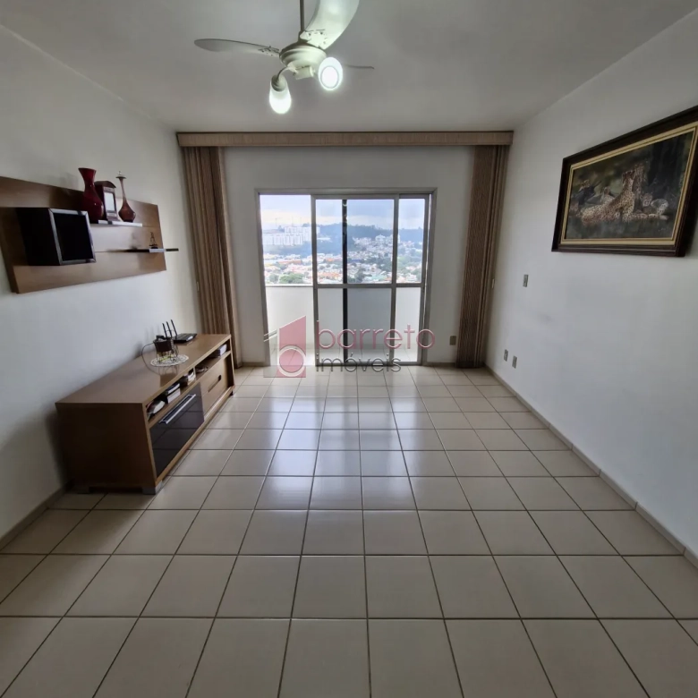 APARTAMENTO SEMI MOBILIADO NO EDIFÍCIO LIBERDADE – JUNDIAI/SP