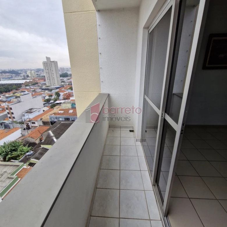 APARTAMENTO SEMI MOBILIADO NO EDIFÍCIO LIBERDADE – JUNDIAI/SP