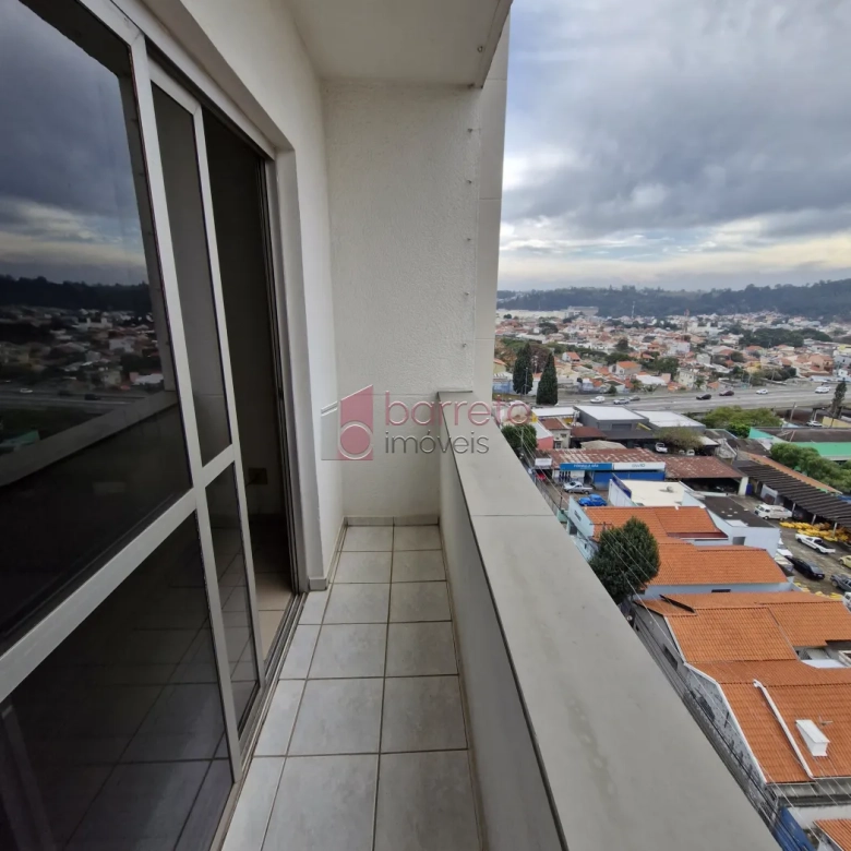 APARTAMENTO SEMI MOBILIADO NO EDIFÍCIO LIBERDADE – JUNDIAI/SP