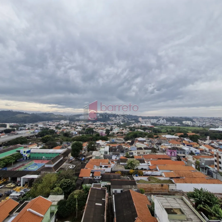 APARTAMENTO SEMI MOBILIADO NO EDIFÍCIO LIBERDADE – JUNDIAI/SP