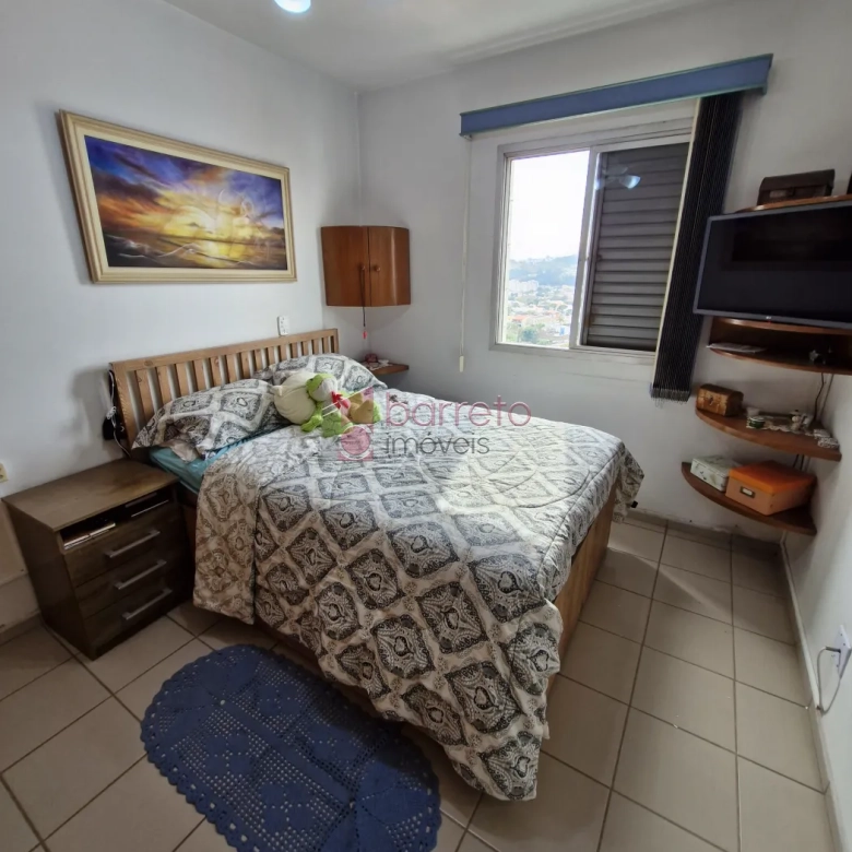 APARTAMENTO SEMI MOBILIADO NO EDIFÍCIO LIBERDADE – JUNDIAI/SP