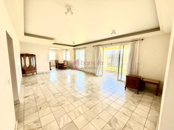 APARTAMENTO COM 3 SUÍTES À VENDA NO EDIFÍCIO IBIZA – CENTRO – JUNDIAÍ/SP