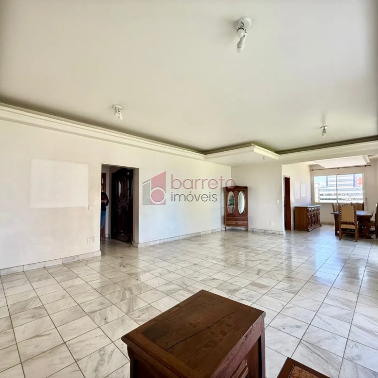 APARTAMENTO COM 3 SUÍTES À VENDA NO EDIFÍCIO IBIZA – CENTRO – JUNDIAÍ/SP