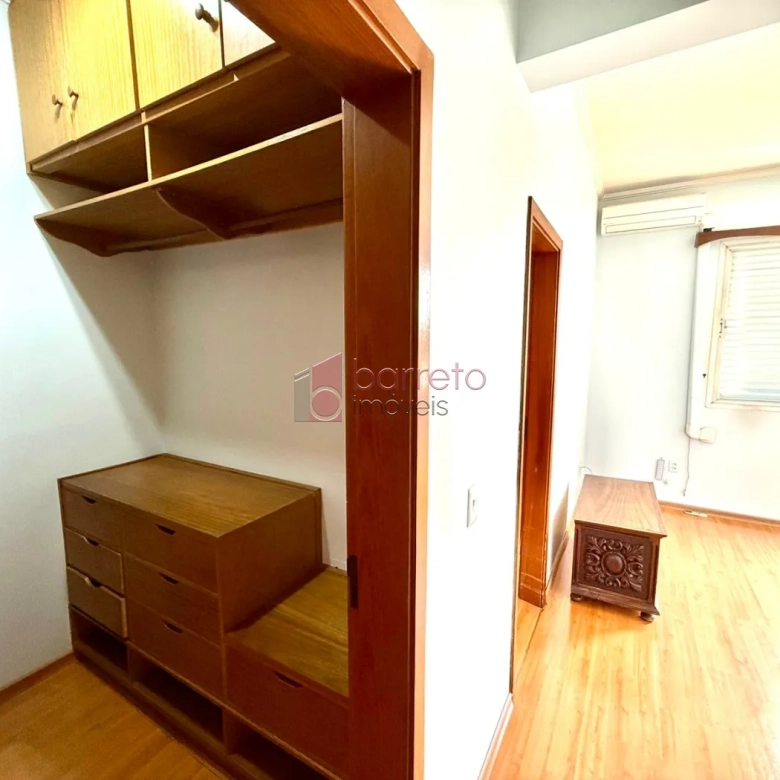 APARTAMENTO COM 3 SUÍTES À VENDA NO EDIFÍCIO IBIZA – CENTRO – JUNDIAÍ/SP