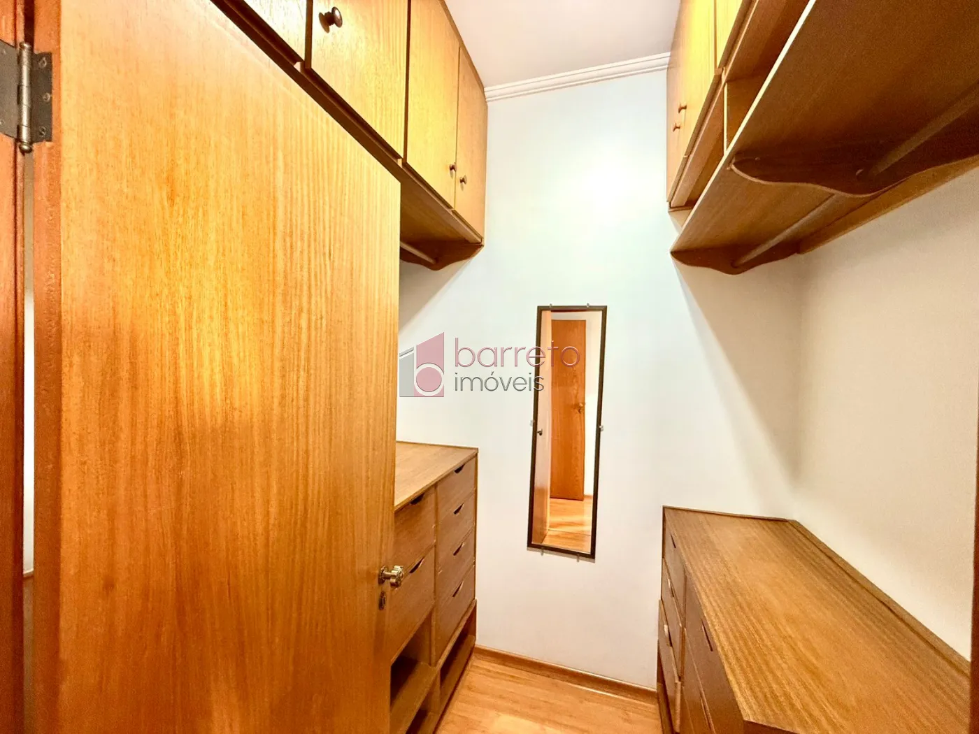 APARTAMENTO COM 3 SUÍTES À VENDA NO EDIFÍCIO IBIZA – CENTRO – JUNDIAÍ/SP
