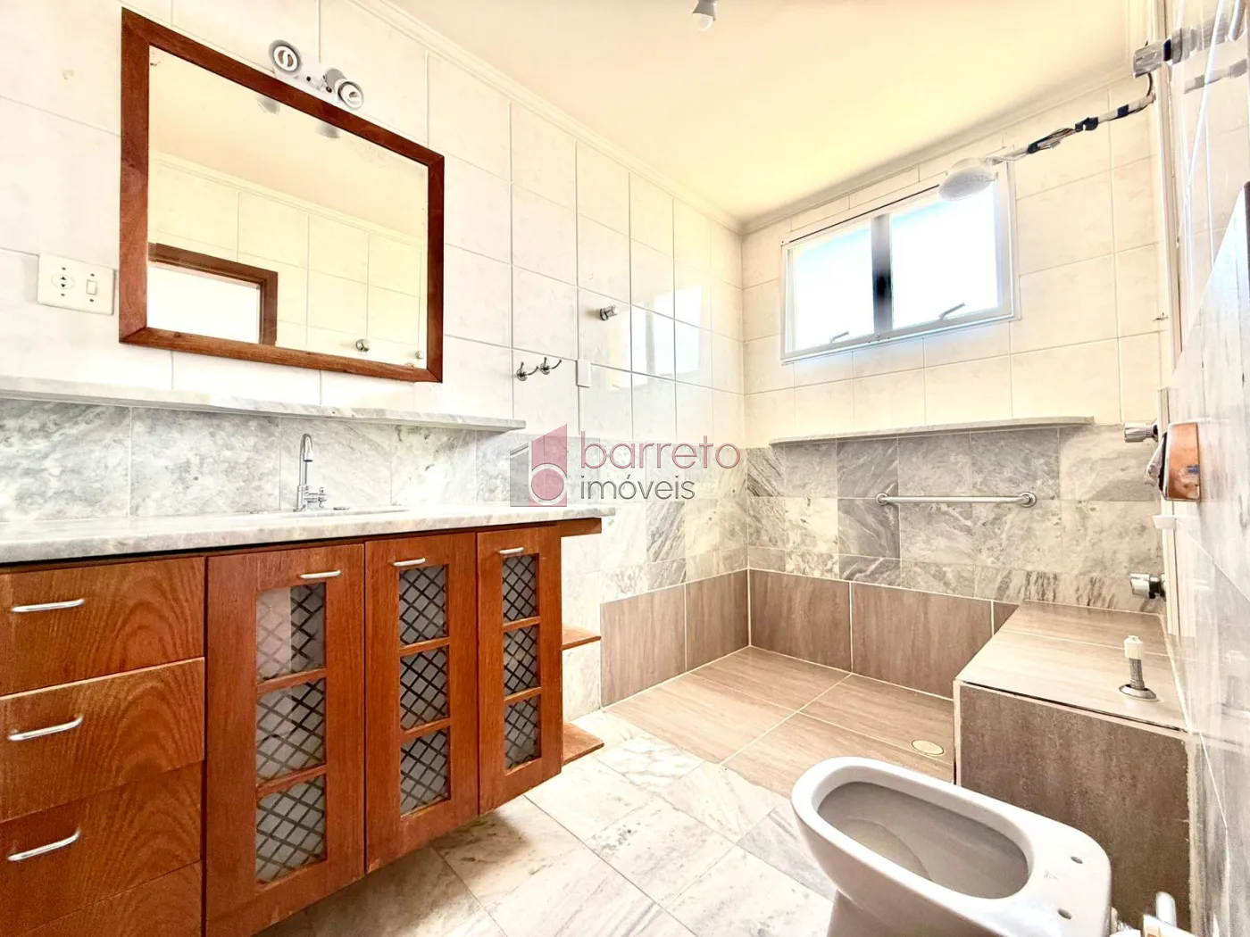 APARTAMENTO COM 3 SUÍTES À VENDA NO EDIFÍCIO IBIZA – CENTRO – JUNDIAÍ/SP
