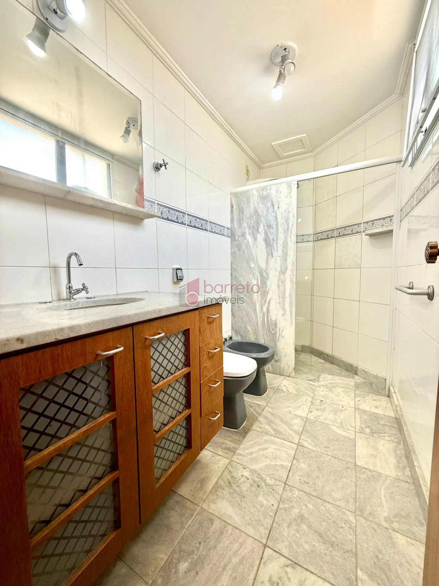 APARTAMENTO COM 3 SUÍTES À VENDA NO EDIFÍCIO IBIZA – CENTRO – JUNDIAÍ/SP